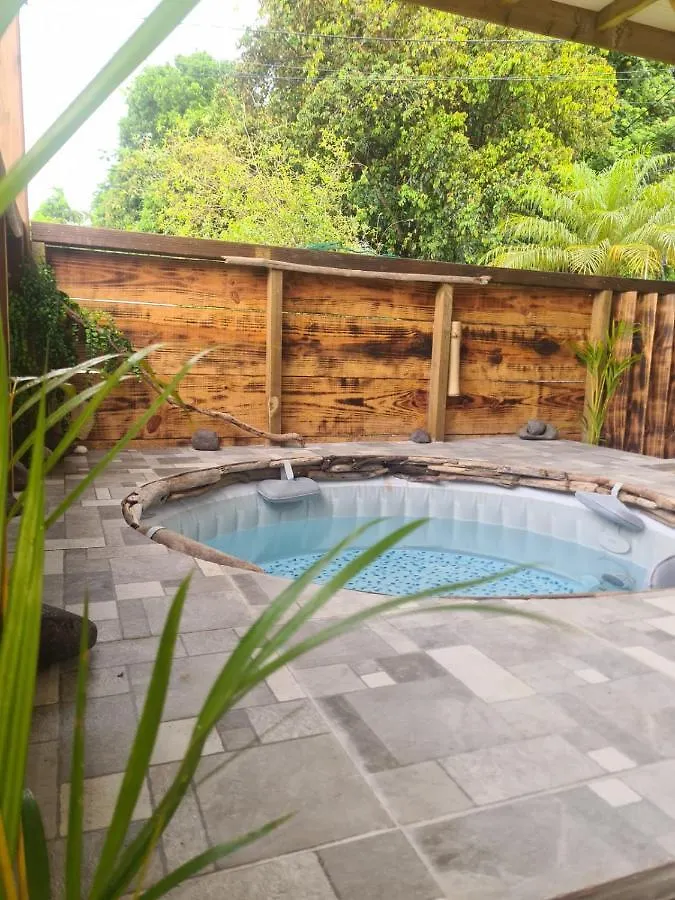 Kami Lodge F3 Jacuzzi Riviere-Salee Martinica